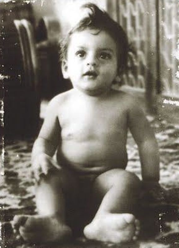 Shah Rukh Khan's Childhood Photo