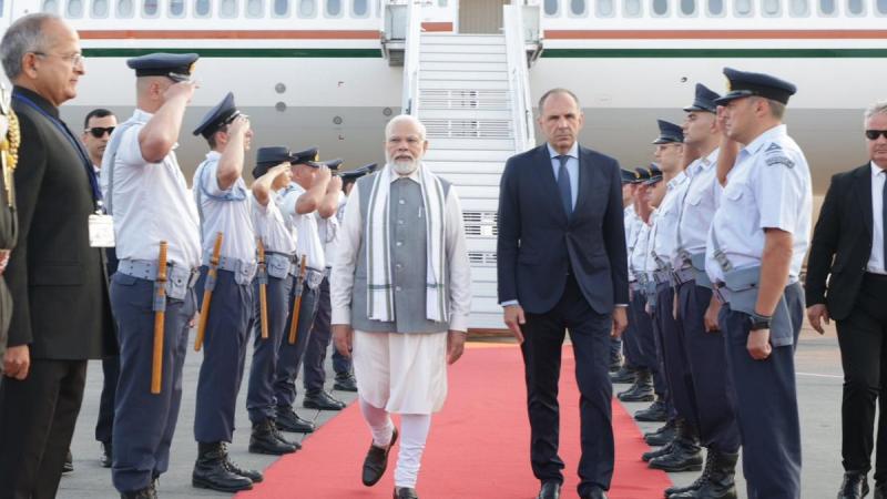 25 August 2023 Narendra Modi being received by Greece’s Minister of Foreign Affairs George Gerapetritis upon his arrival at Athens International Airport, Greece