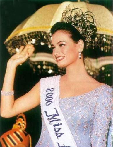 dia-mirza-wons-miss-asia-pacific-in-2000
