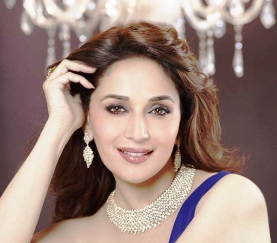 Heroine Madhuri Dixit Ka Sex Video Chahiye New - Madhuri Dixit Age, Height, Husband, Children, Family, Biography & More Â»  StarsUnfolded