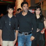Athiya Shetty's Family