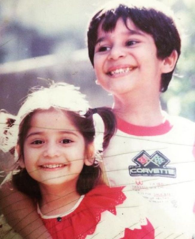 A Childhood Picture of Krushna Abhishek and Arti Singh