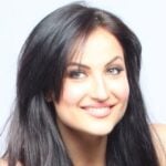 Elli Avram Height, Weight, Age, Boyfriend, Family, Biography