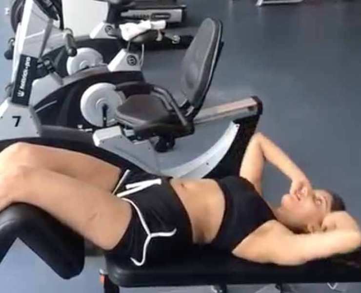 Ishita working out in the gym