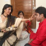 Paoli Dam with her family