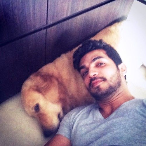 Arjun Bijlani with his pet dog