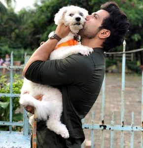 Rithvik Dhanjani loves dogs