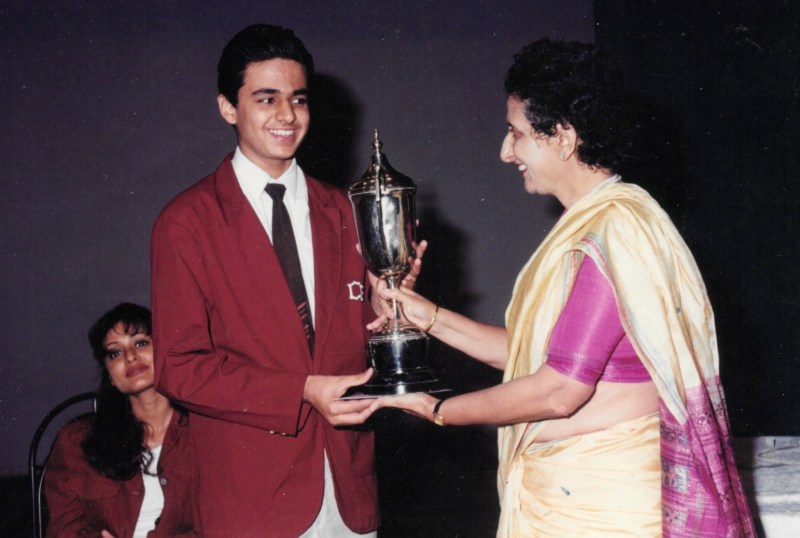 Rohan Joshi receiving an award at Cumballa Hill High School, Mumbai