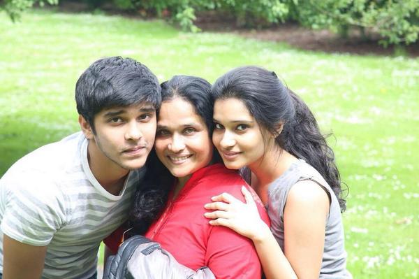 Dhruv Vikram's mother and sister