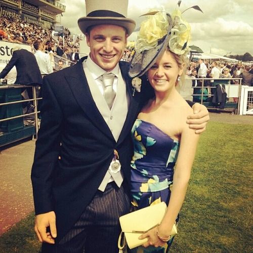 Jos Buttler Age, Wife, Family, Biography & More » StarsUnfolded