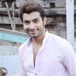 Sharad Malhotra Age, Height, Girlfriend, Family, Biography & More