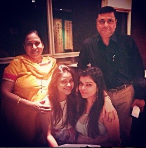 Sumona with her mother, father and cousin sister Shreya