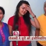 Tejaswi Wayangankar with her parents