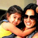 Kamya Punjabi with her daughter