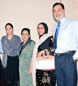 Shaheer Sheikh's Parents (right side) and Younger sister (1st from left)