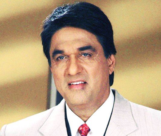 Mukesh Khanna (Actor) Height, Weight, Age, Biography, Wife & More