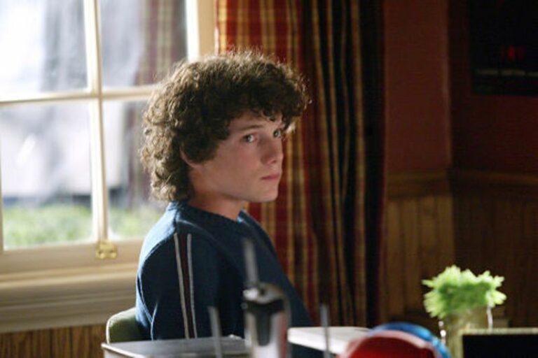 Anton Yelchin Height, Age, Death, Girlfriend, Family, Biography