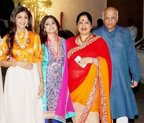 Shamita Shetty with her family