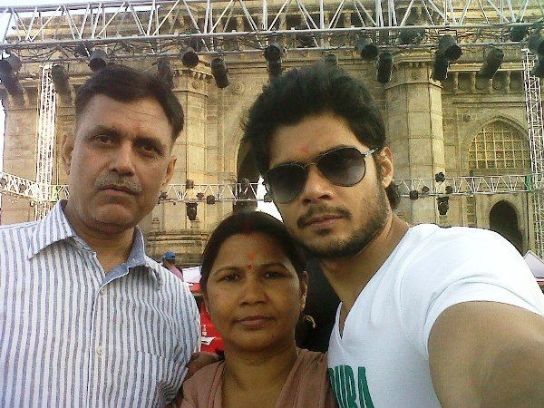 Avinash Dwivedi with his parents