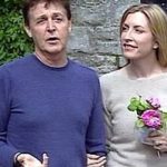 Beatrice withe her father Paul McCartney