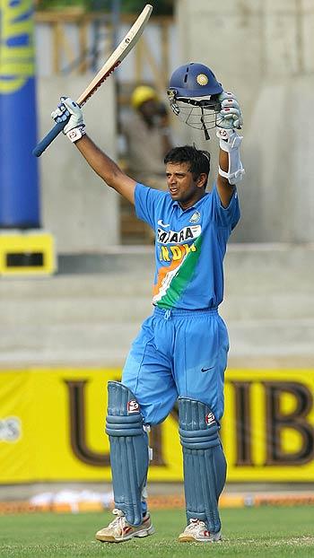 Rahul Dravid Height, Age, Wife, Children, Family ...