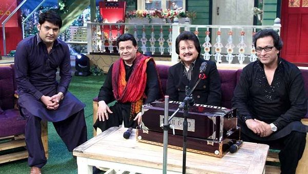 Anup Jalota, along with Pankaj Udhas & Talat Aziz, on the set of 'The Kapil Sharma Show'
