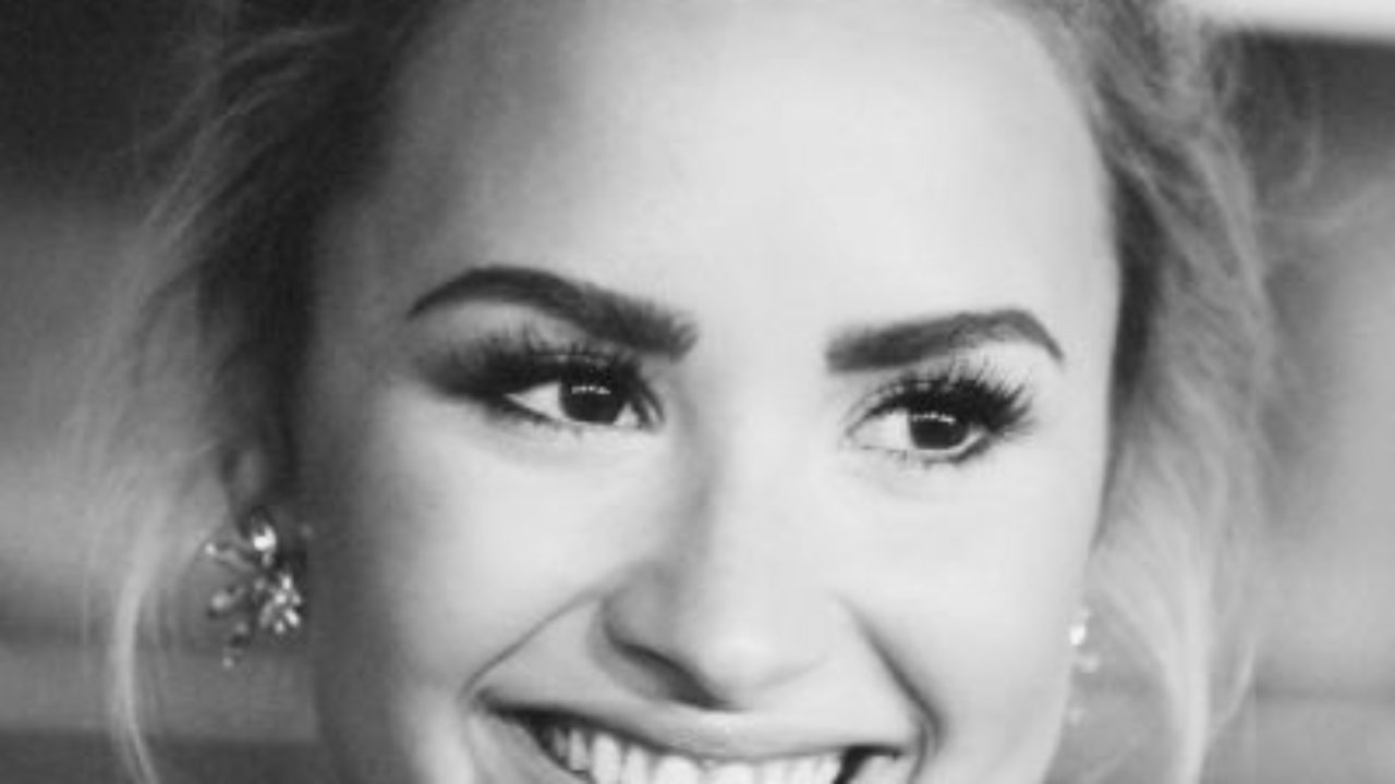 Demi Lovato Height Weight Age Biography Affairs More