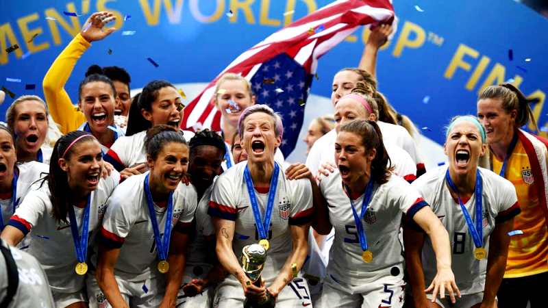Megan Rapinoe With Her Team After Winning The 2019 World Cup