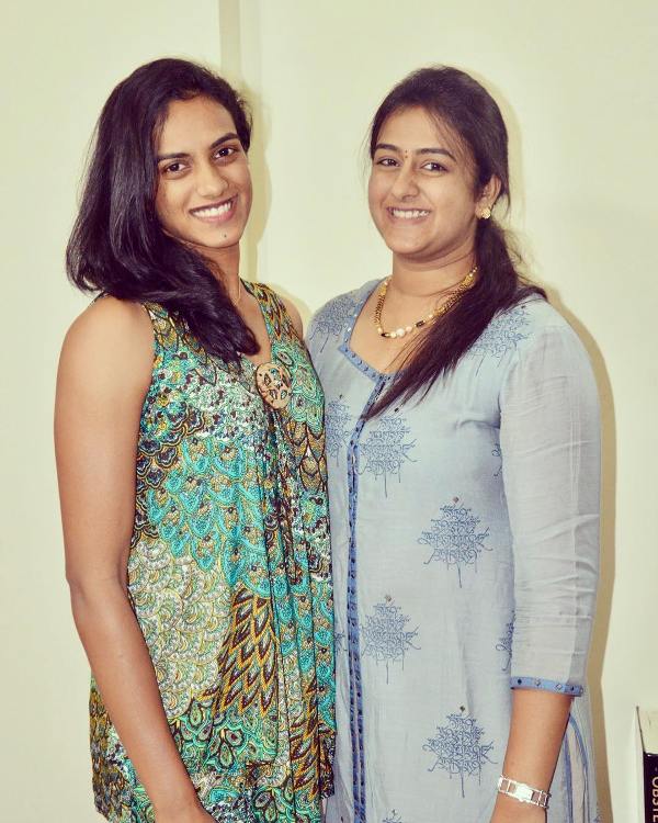 PV Sindhu With Her Sister
