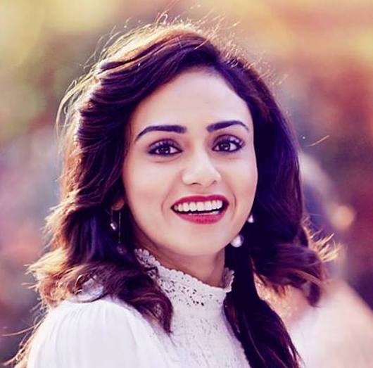 Amruta Khanvilkar