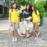 Deepa Malik with her daughters