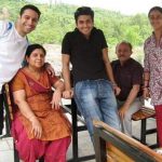 Dheeraj Dhoopar with his family