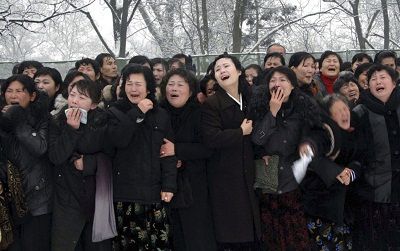 North Korean citizens weeping on Kim Jong ill's death