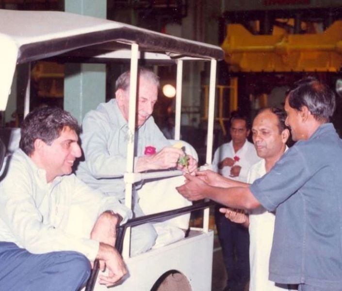 Ratan Tata with JRD Tata on the shop floor of TELCO (now, TATA Motors)
