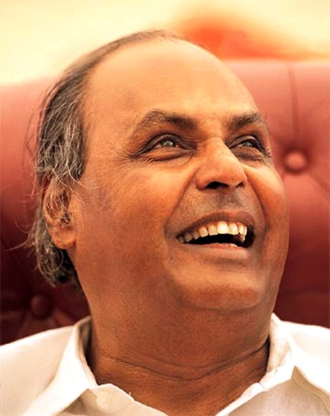 Dhirubhai Ambani Age, Death, Wife, Children, Family, Biography & More ...