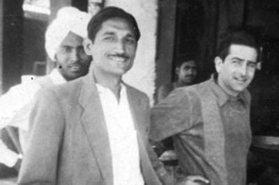 Mahashay Dharampal Gulati with Raj Kapoor in the1950s