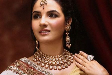 Jasmin Bhasin