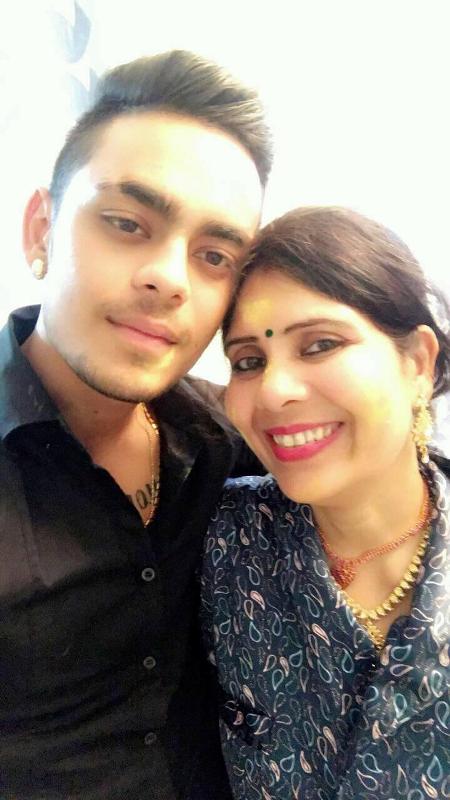 Ishan Kishan with his mother