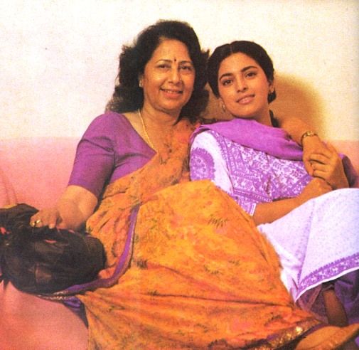 Juhi Chawla with her mother