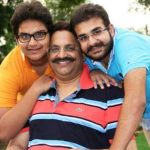mukhtar-ansari-with-his-elder-son-abbas-left-and-younger-son-umar-right