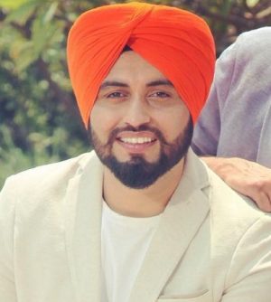 Preet Hundal Height, Weight, Age, Girlfriend, Wife, Family, Biography ...