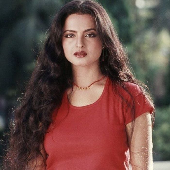 young rekha biswajit scene