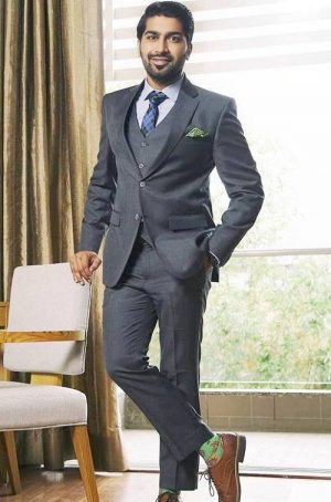 Malhar Thakar (Gujarati Actor) Height, Weight, Age, Affairs, Biography ...