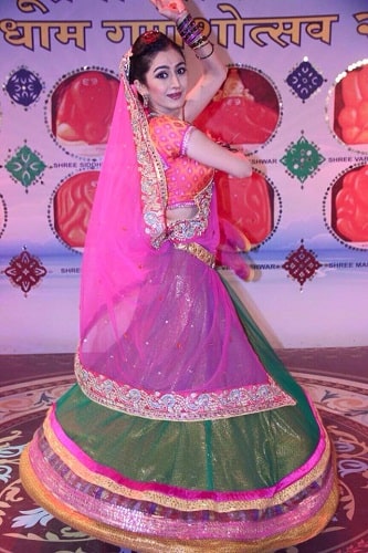 Neha Mehta performing Garba