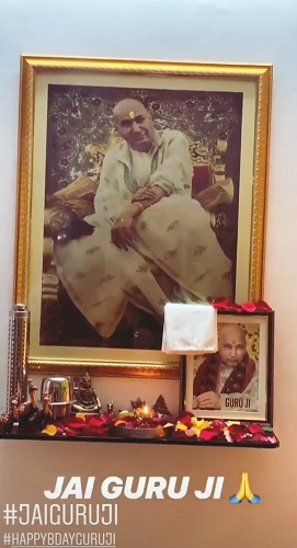 Divya Bhatnagar's Guruji