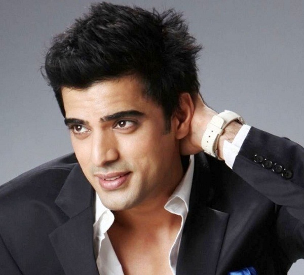 Mohit Malik Height, Age, Girlfriend, Wife, Family, Biography & More