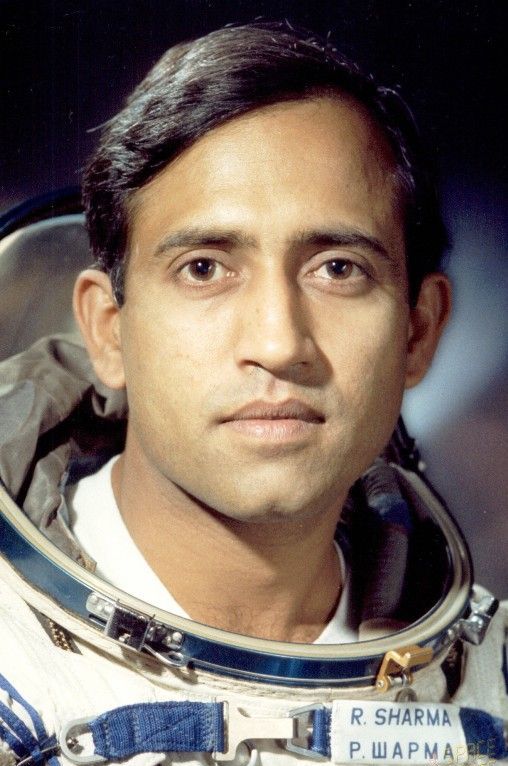 Pramod Sharma Chivukula on Twitter Portrayed this vintage portrait of  Squadron leader Rakesh Sharma of IndianAirforce when he was about to head  onbiard Soyuz T11 rocket on April 03 1984 This illustration