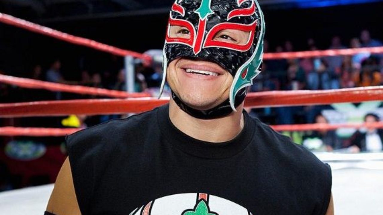 Rey Mysterio Height Weight Age Wife Children Biography