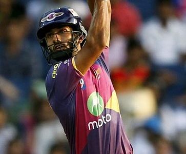 Rahul Tripathi batting