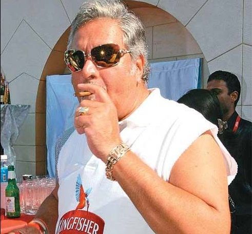 Vijay Mallya smoking